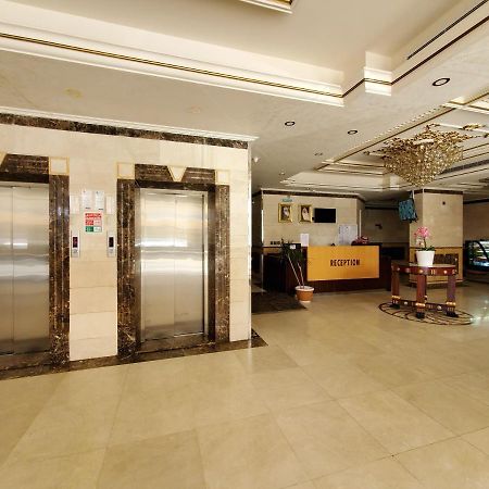 Quiet Dreams - Serviced Apartments Quarysh Branch Jeddah Luaran gambar