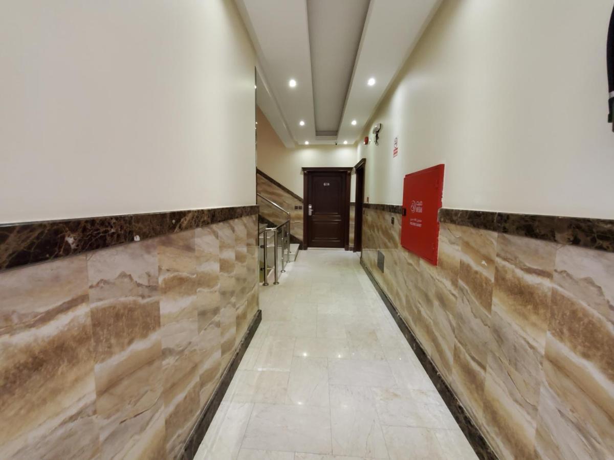 Quiet Dreams - Serviced Apartments Quarysh Branch Jeddah Luaran gambar
