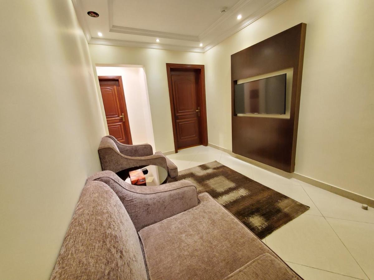 Quiet Dreams - Serviced Apartments Quarysh Branch Jeddah Luaran gambar